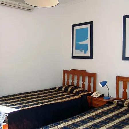 Turisticos Regina 아파트호텔 3*