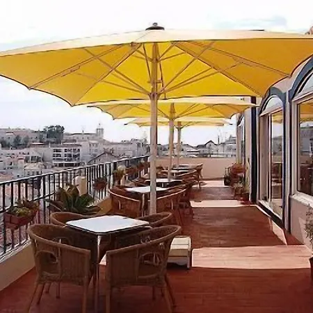 Turisticos Regina Aparthotel 3*